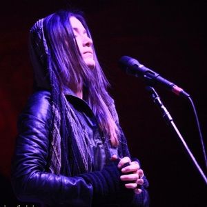 Meet your Posher, Madeline